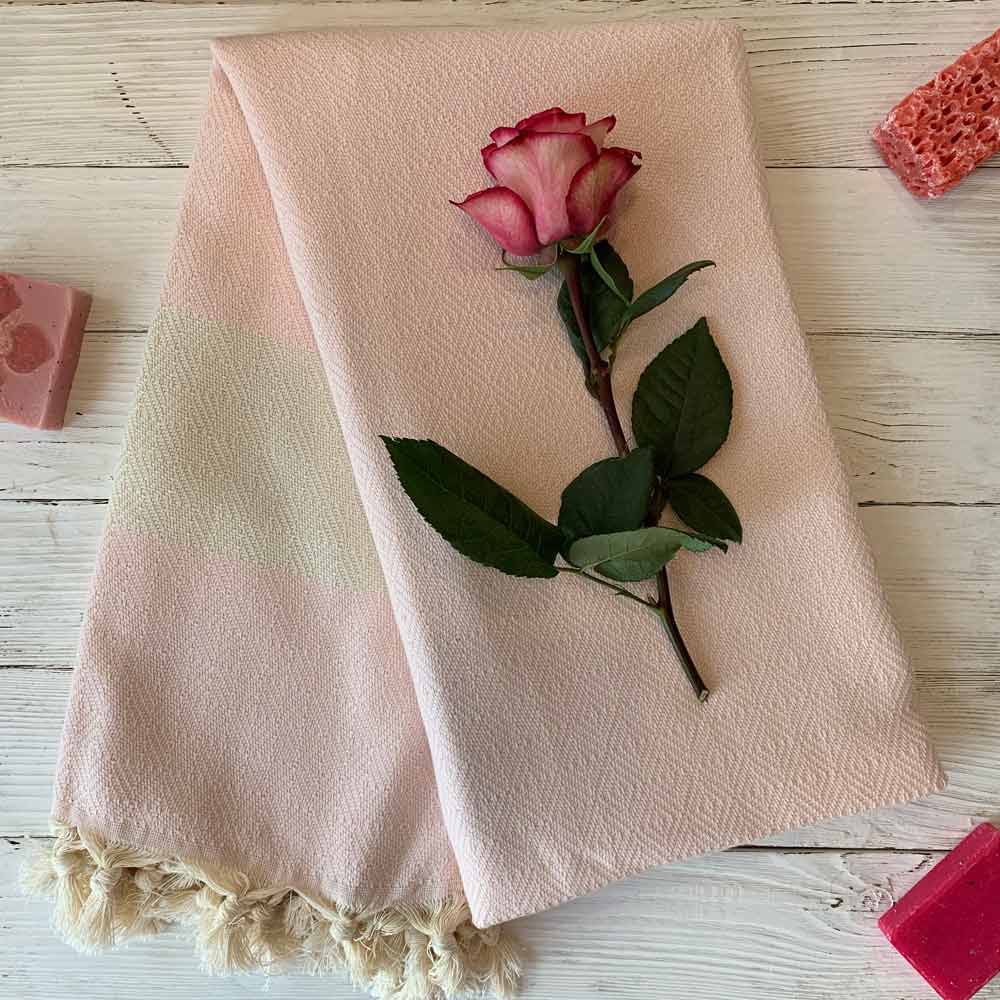 Rosa Pestemal aus der Türkei